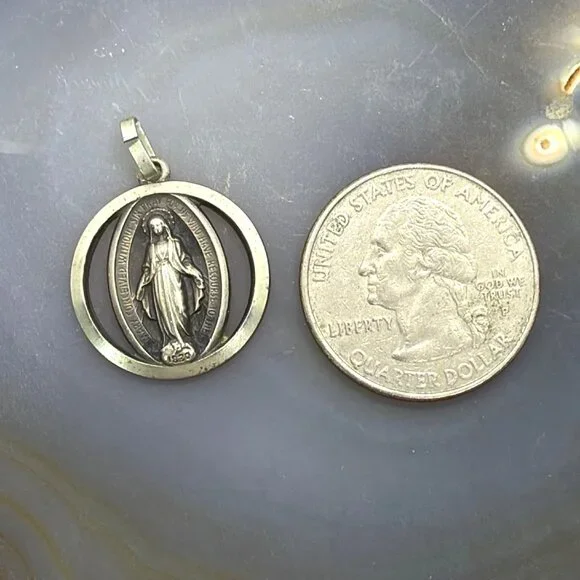 VTG Miraculous Medal Pendant Cutout Open Frame Catholic Holy Mother Religious - Picture 6 of 9
